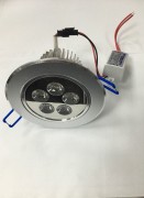 Прожектор светодиодный потолочный поворотный 5Х1W 100-240V 2700K LED-CS1253WW /40/ Прожектор светодиодный потолочный поворотный 5Х1W 100-240V 2700K LED-CS1253WW /40/