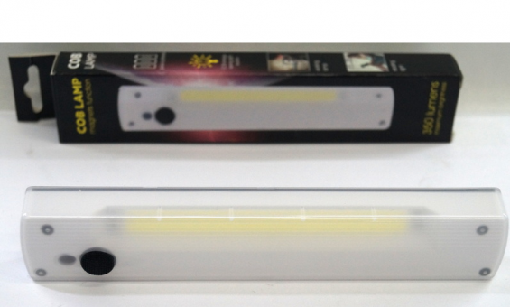 Светильник магнитный  н/б 3ААА 245Lumens КМ-193