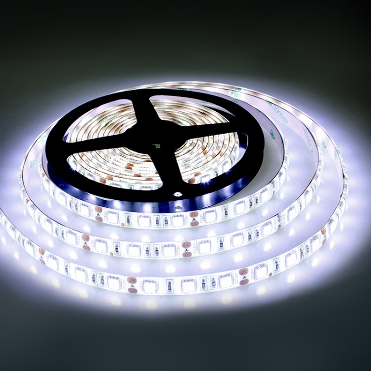 Светодиодная лента 5050(5*5mm) 120Led (6000K)IP20 12V 28.8 ватт white 5m