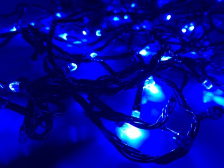 Гирлянда нить черный провод СИНИЙ свет 8режим в тубе 7м  100L MQ-19