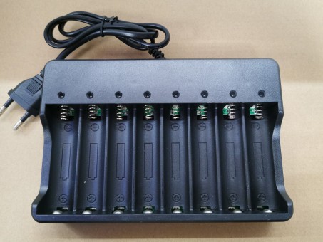 Зарядное уст-во на 8аккум. 18650 со шнуром HD-088A