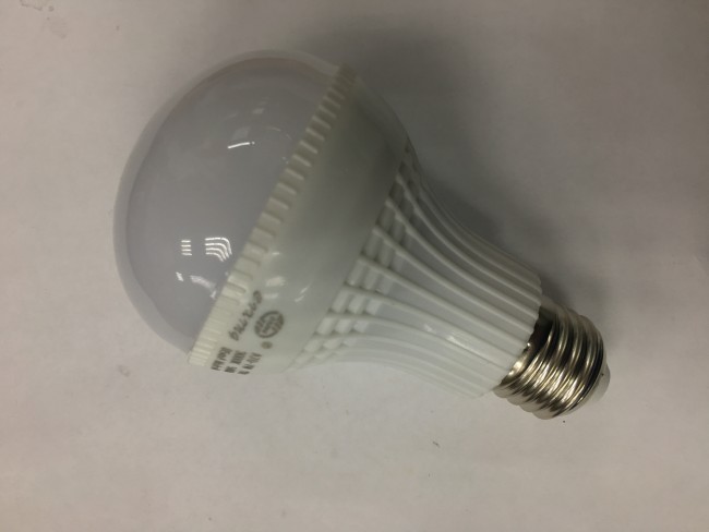 Лампа светодиод.Е27 7W А70 тепл. С 17-195 /100/