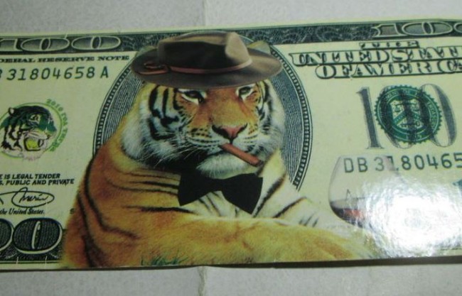 Магнит купюра  деревян. деньги в ассортименте  CT-4 10/1